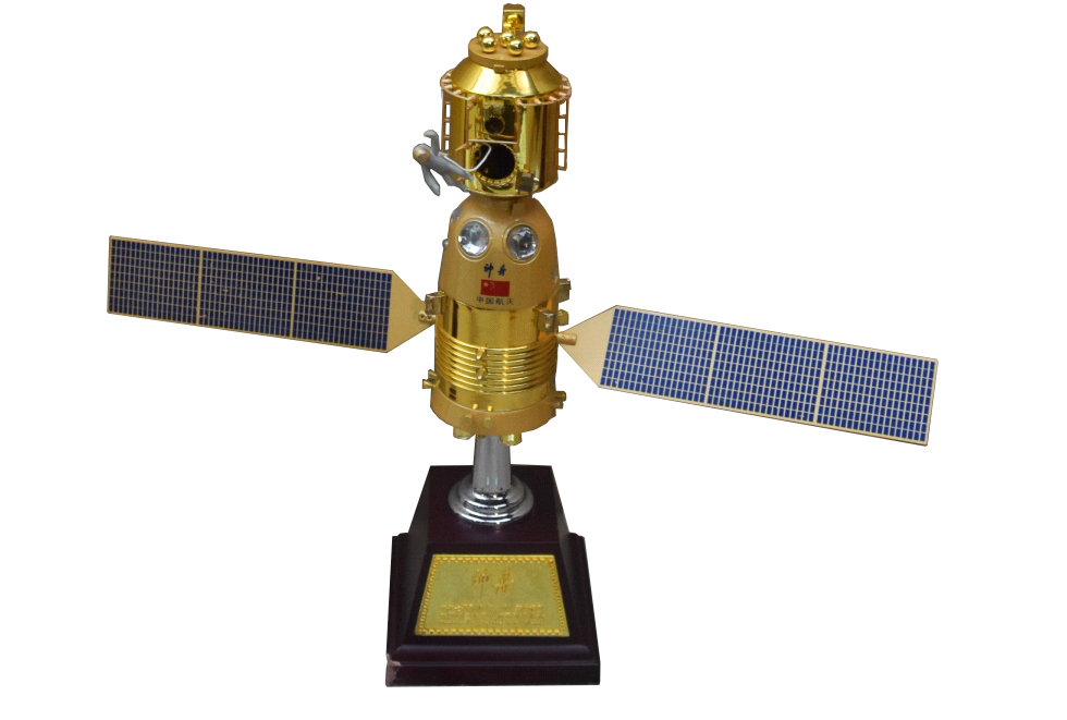 神州七号航天飞船模型歼-11战机模型东风-11地地导弹模型车载式抛撒